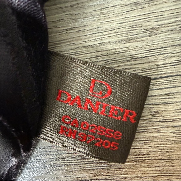 DANIER Chocolate Brown Silk Blend Lightweight Scarf Swirls Whimsical - Picture 9 of 12